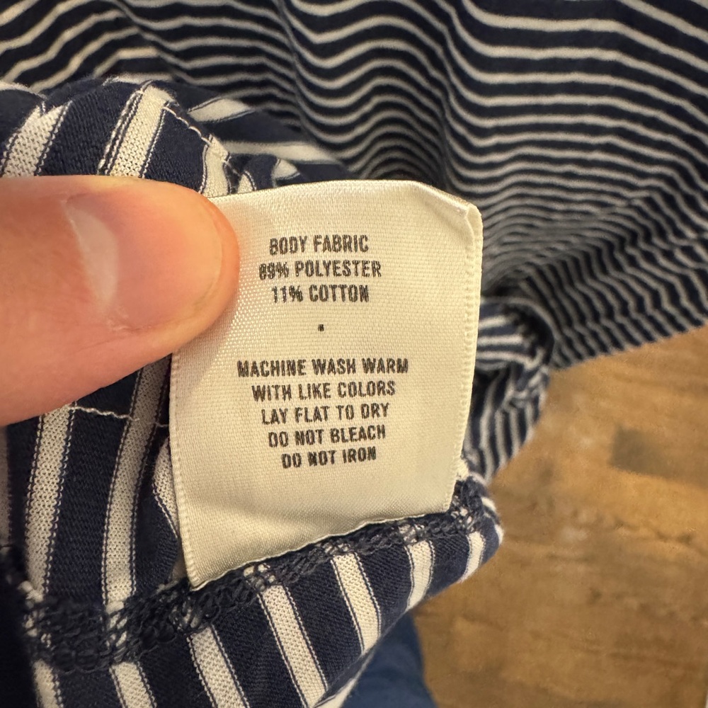 Tracksmith Men’s Navy and White Striped Short Sleeve Tee - Picture 5 of 6